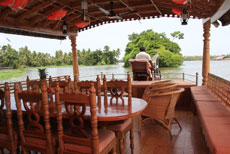 kerala houseboats