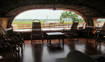 kerala premium houseboat package